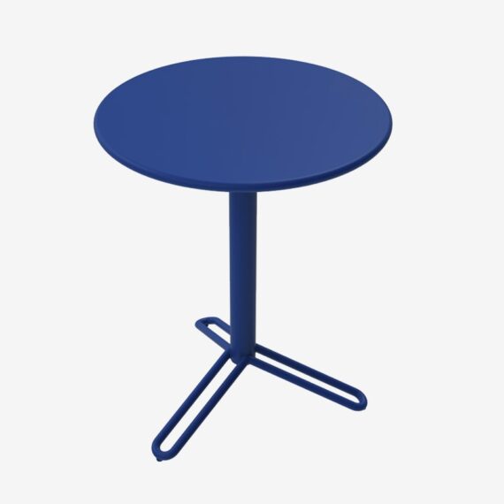 huggy-bistro-table-by-maiori huggy bistro table